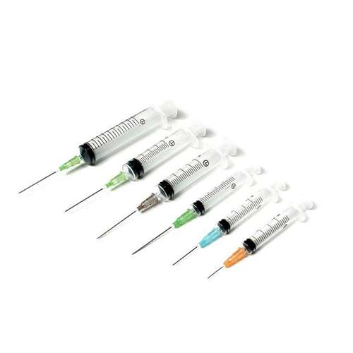 Siringa Terumo da 2,5 ml cono luer centrale con ago montato 22G×1 1/2″